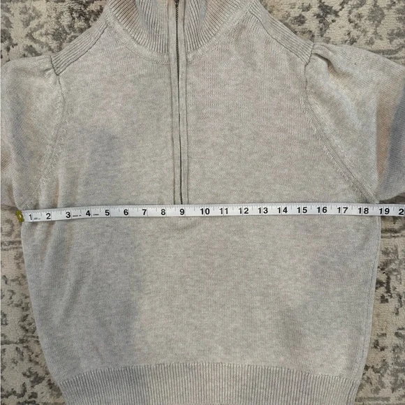 Kilte Los Angeles Gray Half-Zip Women's Sweater - Picture 7 of 9